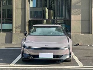 2025 Xpeng P7 750 II, розовый, 5000000 рублей, вид 2