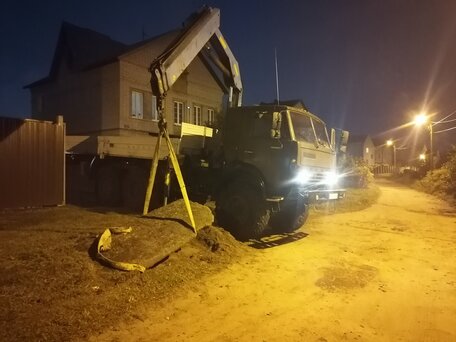 1991 КамАЗ 4310, зелёный, 3150000 рублей, вид 1