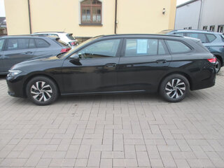 2024 Volkswagen Passat B9, чёрный, 3824865 рублей, вид 3