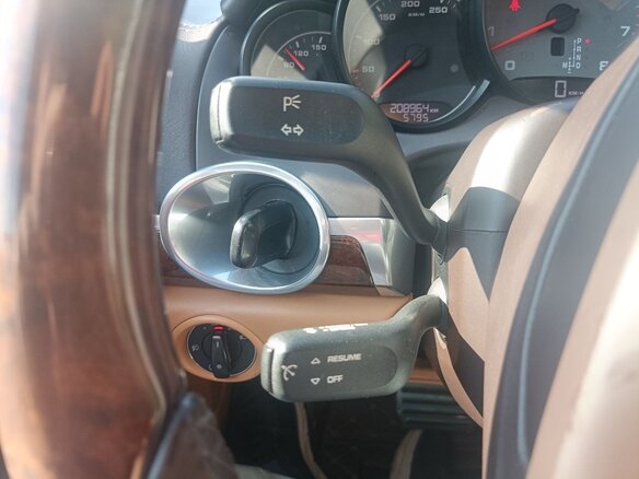 2010 Porsche Cayenne S II (958), серый, 2000000 рублей - вид 21
