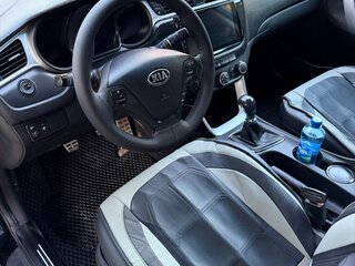 2016 Kia Ceed II Рестайлинг, чёрный, 750000 рублей, вид 5