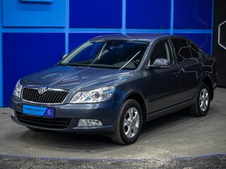 2012 Skoda Octavia II (A5) Рестайлинг, серый, 1050000 рублей, вид 2