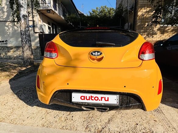 2012 Hyundai Veloster I, жёлтый, 1100000 рублей - вид 2
