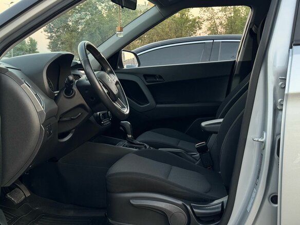 2019 Hyundai Creta I, серебристый - вид 10