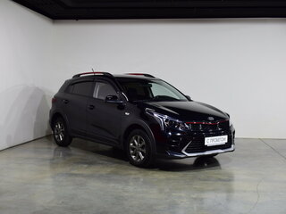 2021 Kia Rio X IV Рестайлинг, чёрный, 1437000 рублей, вид 3