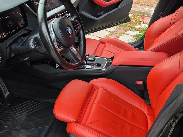2021 BMW 2 серии Gran Coupe M235i xDrive F44, чёрный, 3680000 рублей - вид 6