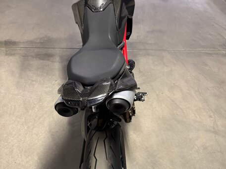 2021 Ducati Hypermotard, чёрный, 1050000 рублей, вид 4