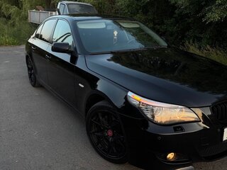 2008 BMW 5 серии 520i V (E60/E61) Рестайлинг, чёрный, 830000 рублей, вид 2