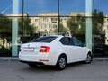 2020 Skoda Octavia III (A7) Рестайлинг, белый - вид 4