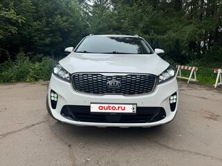 2018 Kia Sorento III Prime Рестайлинг, белый, 2650000 рублей, вид 2