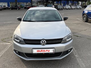 2014 Volkswagen Jetta VI, серебристый, 1200000 рублей, вид 2
