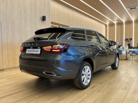 2026 Lada (ВАЗ) Vesta SW I Рестайлинг (NG), серый - вид 3