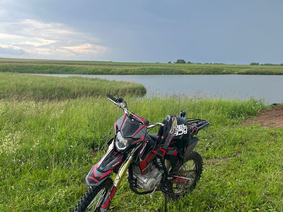 2024 BSE Z3, красный, 150000 рублей - вид 5