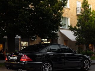 2003 Mercedes-Benz S-Класс AMG 55 AMG I (W220) Рестайлинг, чёрный, 2400000 рублей, вид 4