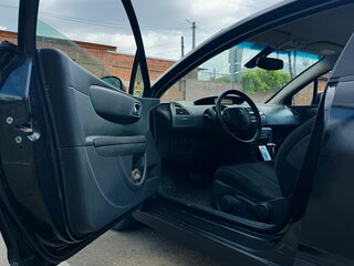 2006 Citroen C4 I, чёрный, 380000 рублей, вид 3