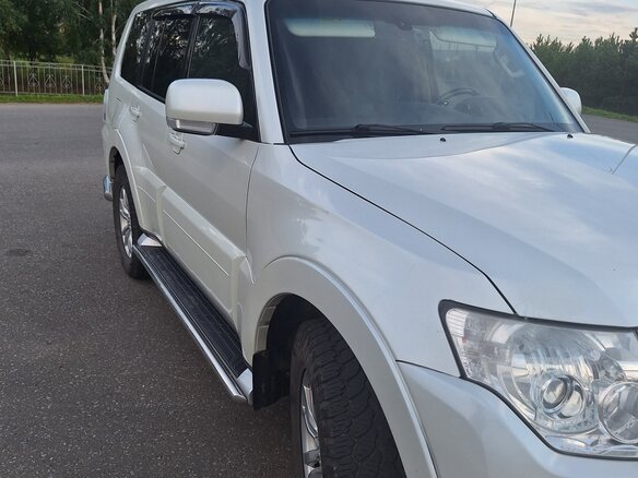 2015 Mitsubishi Pajero IV Рестайлинг 2, белый, 2330000 рублей