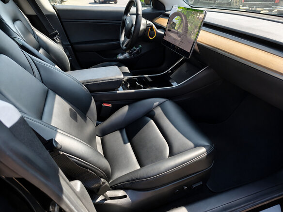 2019 Tesla Model 3 Long Range I, чёрный, 3100000 рублей - вид 11