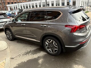 2023 Hyundai Santa Fe IV Рестайлинг, серый, 4300000 рублей, вид 4