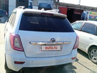 2012 Lifan X60 I, белый, 400000 рублей, вид 2