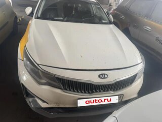 2019 Kia Optima IV Рестайлинг, белый, 996000 рублей, вид 5