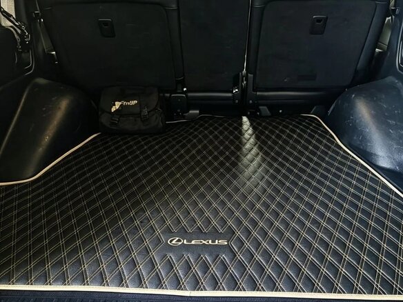 2016 Lexus LX 450d III Рестайлинг 2, чёрный, 5900000 рублей - вид 6