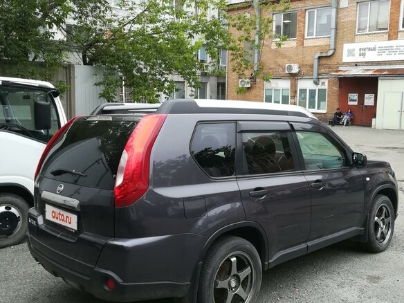 2014 Nissan X-Trail II Рестайлинг, серый, 1400000 рублей - вид 2