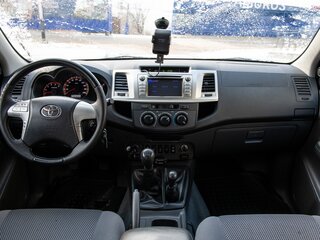 2013 Toyota Hilux VII Рестайлинг, белый, 3650000 рублей, вид 5