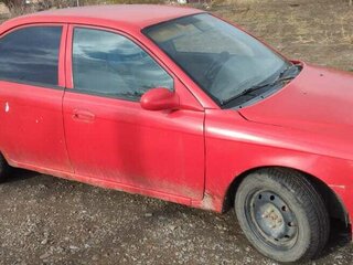 1998 Kia Sephia II, красный, 100000 рублей, вид 2