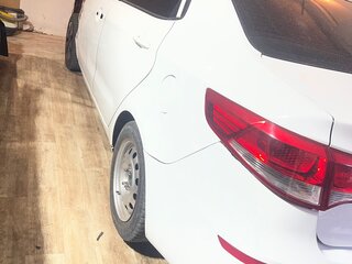 2016 Kia Rio III Рестайлинг, белый, 445000 рублей, вид 5