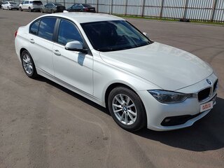 2018 BMW 3 серии 320i VI (F3x) Рестайлинг, белый, 2150000 рублей, вид 2