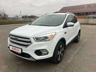 2016 Ford Kuga II Рестайлинг, белый, 1470000 рублей, вид 1