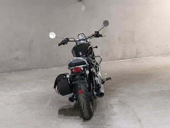 2023 Triumph Bonneville Speedmaster, чёрный, 1300000 рублей - вид 3