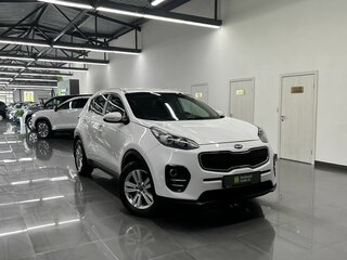 2018 Kia Sportage IV, белый, 1740000 рублей, вид 5