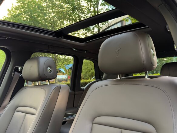 2022 Rolls-Royce Cullinan I (Series I), коричневый, 28450000 рублей - вид 18