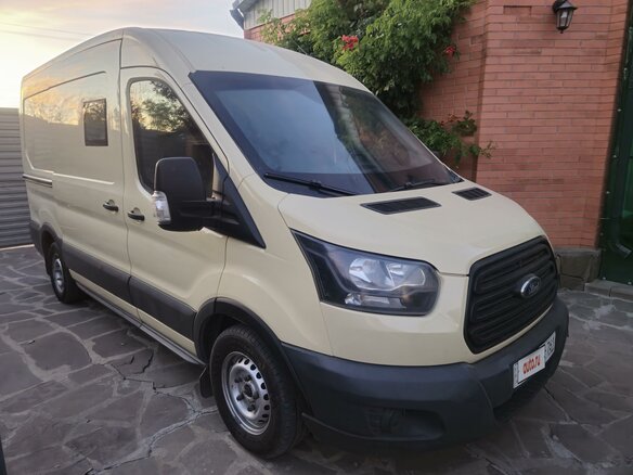 2018 Ford Transit, бежевый, 1800000 рублей - вид 1