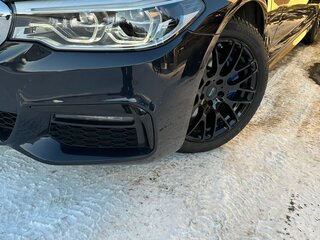 2019 BMW 5 серии 530e xDrive VII (G30/G31/G38), чёрный, 5750000 рублей, вид 2