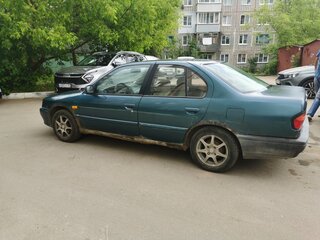 1993 Nissan Primera I (P10), зелёный, 120000 рублей, вид 5