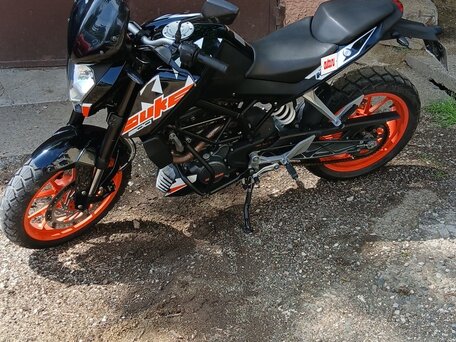 2017 KTM 200 Duke, чёрный, 350000 рублей, вид 1
