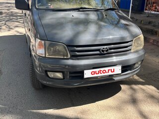 1997 Toyota Town Ace Noah III, серый, 620000 рублей, вид 3