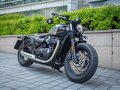 2021 Triumph Bonneville Bobber, чёрный, 1250000 рублей