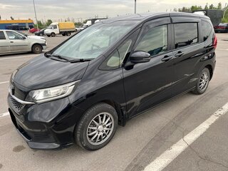 2022 Honda Freed II Рестайлинг, чёрный, 1560000 рублей, вид 3