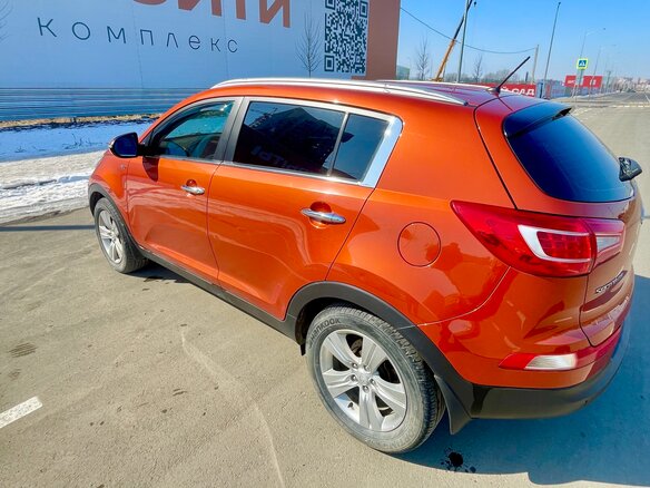 2012 Kia Sportage III, оранжевый, 1333000 рублей - вид 5
