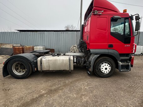 2007 Iveco Stralis, красный, 1250000 рублей, вид 3