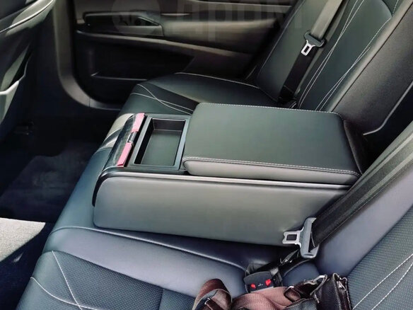 2019 Lexus ES 250 VII, серый, 4100000 рублей - вид 8