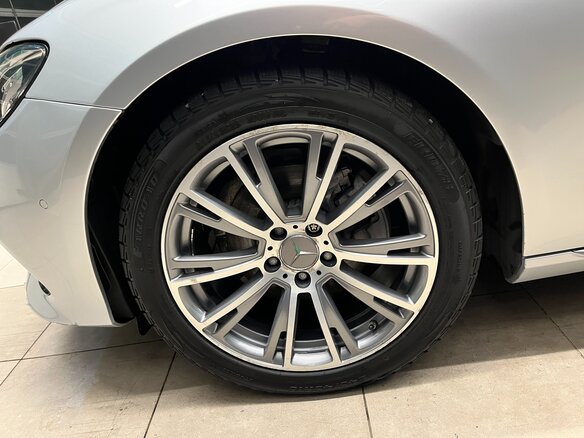 2017 Mercedes-Benz E-Класс 200 V (W213, S213, C238), серебристый, 2790000 рублей - вид 25