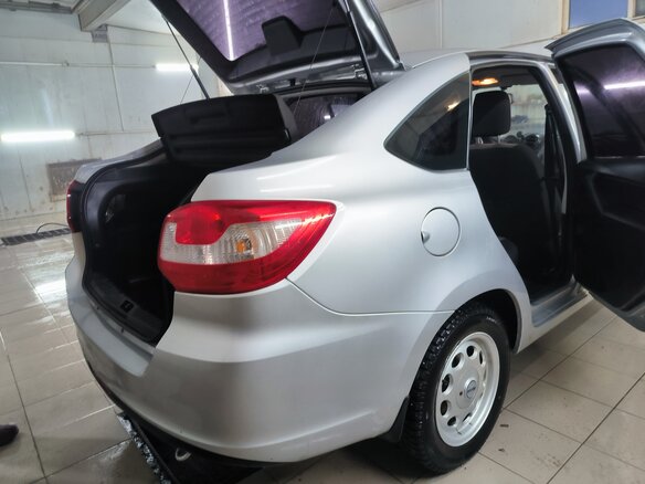 2017 Lada (ВАЗ) Granta I, серебристый, 650000 рублей - вид 21