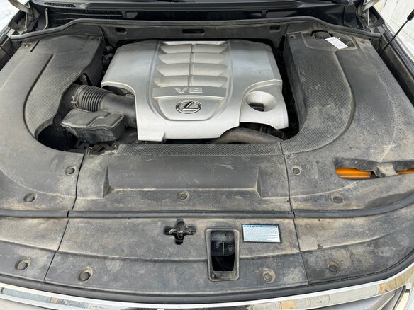 2014 Lexus LX 570 III Рестайлинг, белый, 3700000 рублей - вид 34