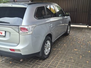 2014 Mitsubishi Outlander III, серебристый, 1150000 рублей, вид 5