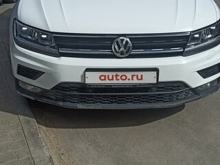 2017 Volkswagen Tiguan II, белый, 2100000 рублей, вид 2