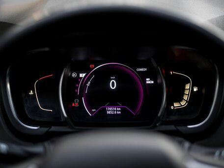 2017 Renault Scenic IV, белый, 1277000 рублей, вид 5
